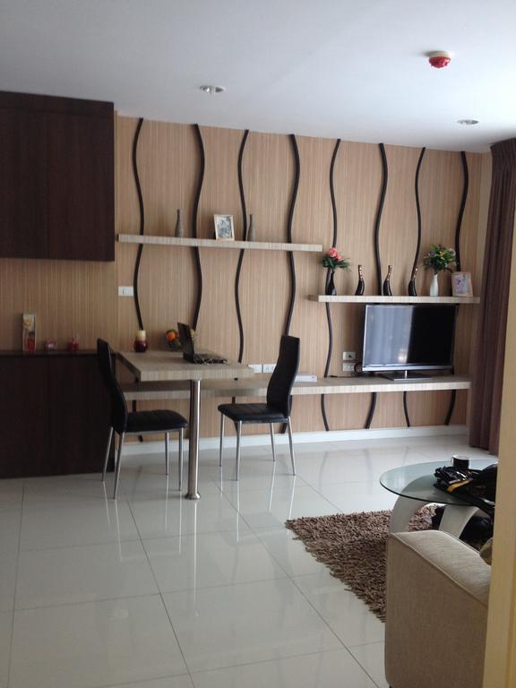 A101 The Ocean Pearl Apartment Pattaya Room photo